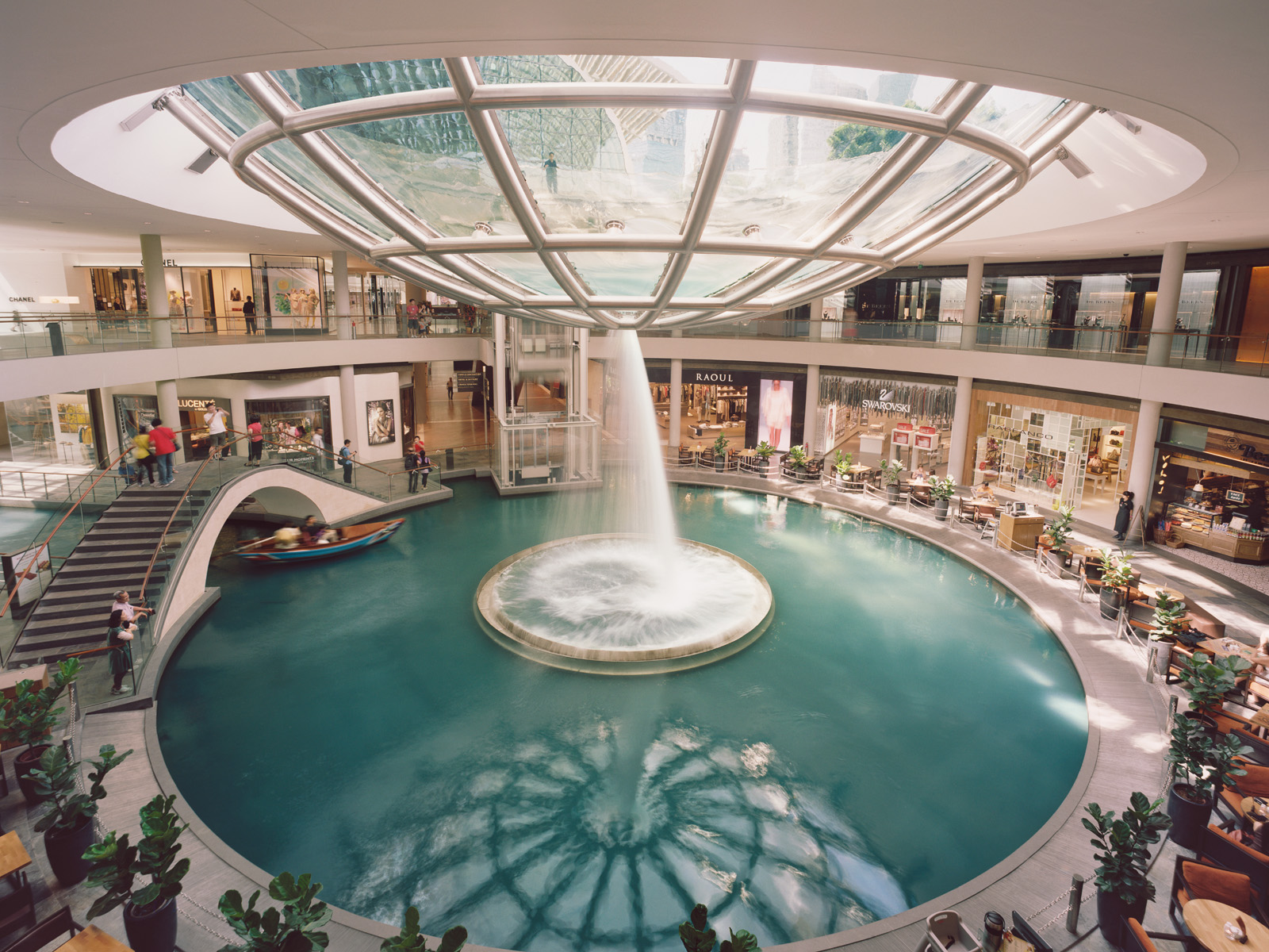 unendlich mbs pool the retail program lines interior streets as multilevel shopping gallerias gallerias provide clear orientation within the project and inbetween safdie architects unendlich mbs pool the retail program lines interior streets as multilevel shopping gallerias gallerias provide clear orientation within the project and inbetween safdie architects